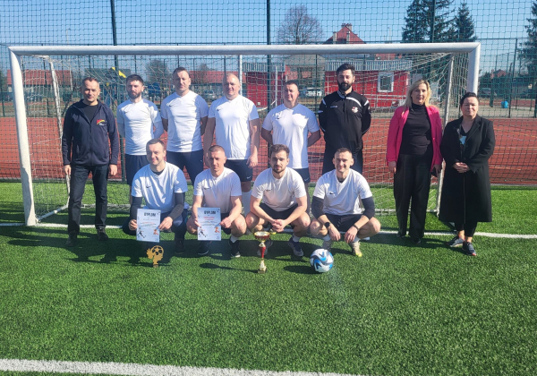 Mundurowi rywalizowali w Lisich Jamach. Zwyciężyli strażnicy graniczni 