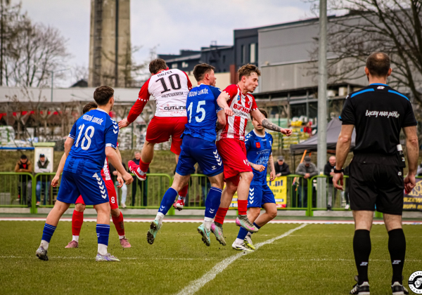 Okręgówka: Pogoń bez zwycięstwa, Start z ważnym punktem [WYNIKI]