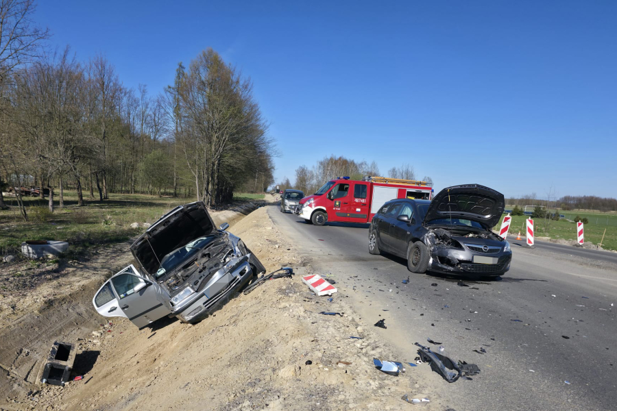 Z ostatniej chwili: Wypadek w Futorach. Droga zablokowana [ZDJĘCIA]