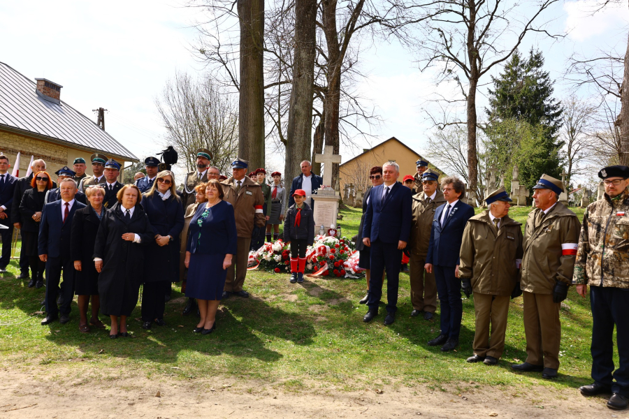 Uroczystości w Radrużu. Oddano hołd ofiarom zbrodni OUN-UPA [ZDJĘCIA]