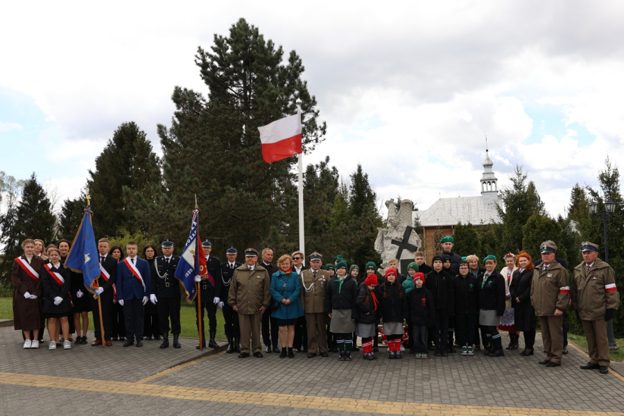Tragiczna karta historii. W gminie Lubaczów pamiętają o ofiarach sprzed 82 lat [FOTO]