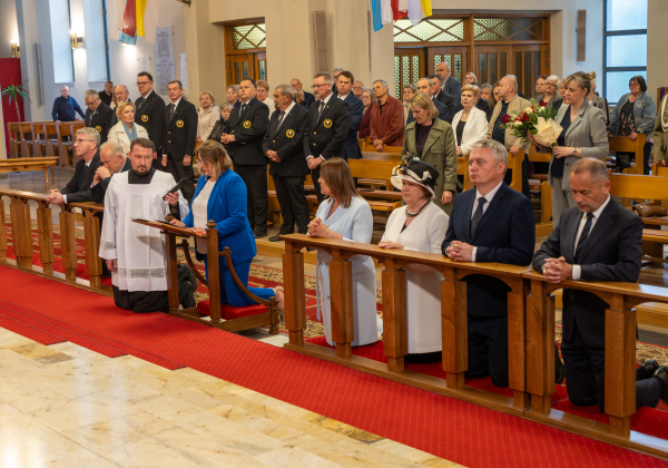 Samorządowcy z Podkarpacia i Lubelszczyzny pielgrzymowali do Lubaczowa [ZOBACZ ZDJĘCIA]