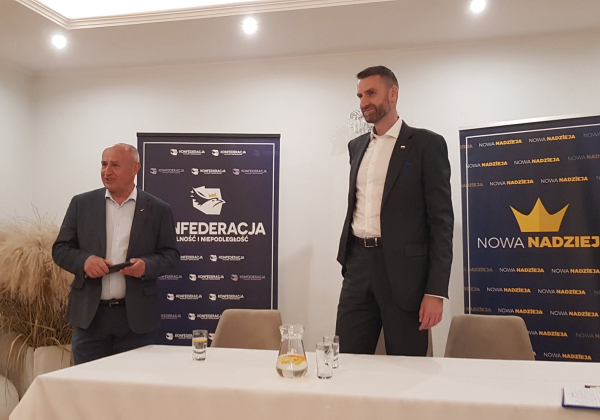 Marcin Możdżonek i Adam Berkowicz odwiedzili Lubaczów. Spotkali się z mieszkańcami