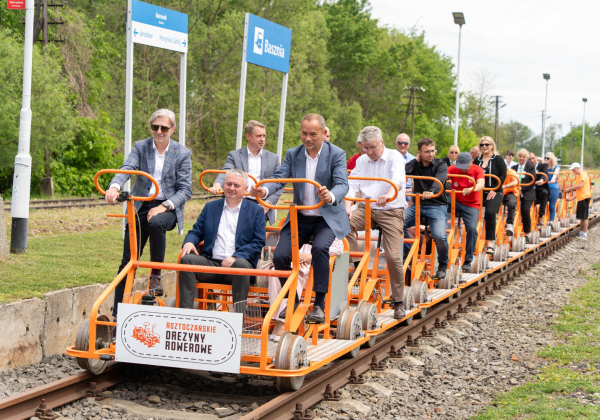 Roztoczańskie drezyny oficjalnie ruszyły. To kolejny krok w promocji Roztocza [ZOBACZ ZDJĘCIA]