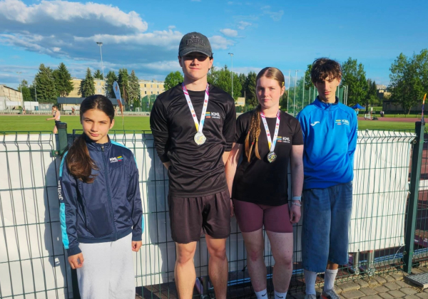 Dwa srebrne medale KML Lubaczów. Młodzi lekkoatleci błysnęli w Przemyślu