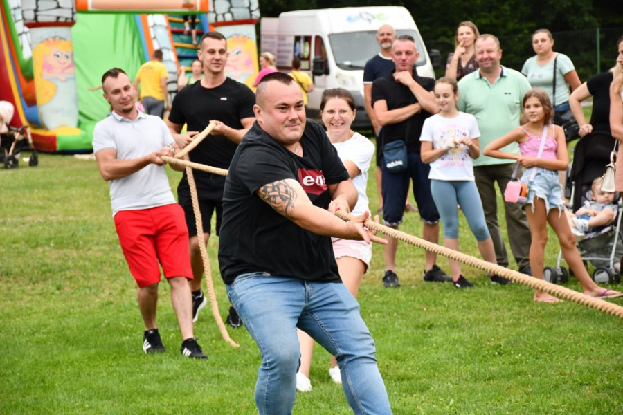 Gminne Święto Sportu w Wielkich Oczach. Gwiazda zagra z Resovią
