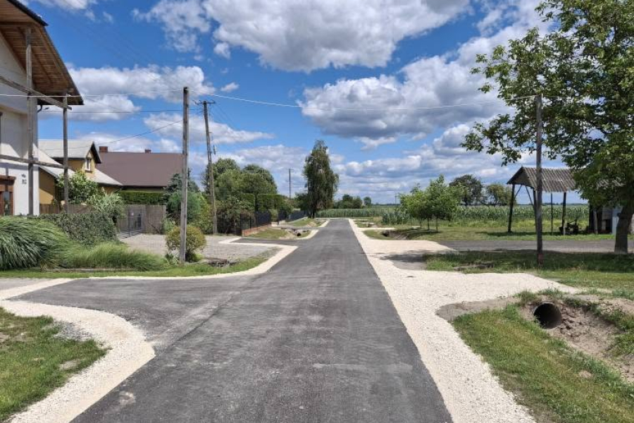 Prawie 3 kilometry przebudowanych dróg w gminie Stary Dzików
