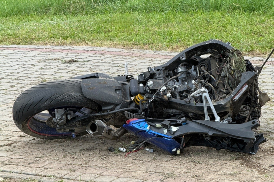28-latek z powiatu lubaczowskiego zjechał na przeciwny pas. Zginął 23-letni motocyklista