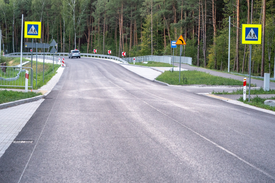 Przebudowa DW 865 pod Narolem na zaawansowanym etapie. Prace coraz bliżej końca [FOTO]