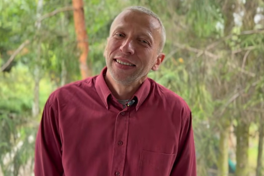 Oddał nerkę i uratował życie bratu. Piotr Głaz z Lubaczowa bohaterem filmu NFZ