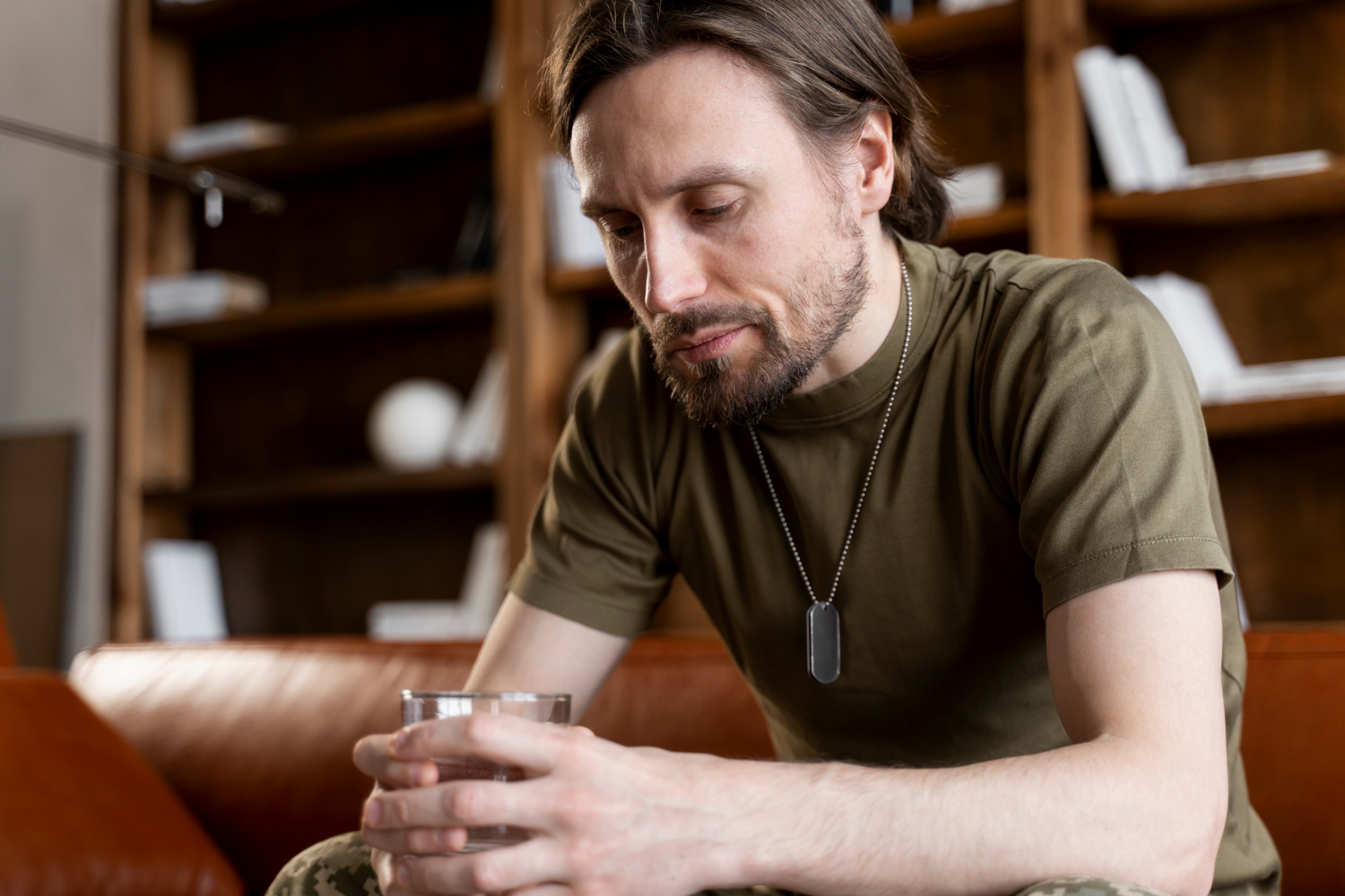 Esperal czy farmakoterapia doustna? Porównanie metod wspierających leczenie uzależnienia od alkoholu