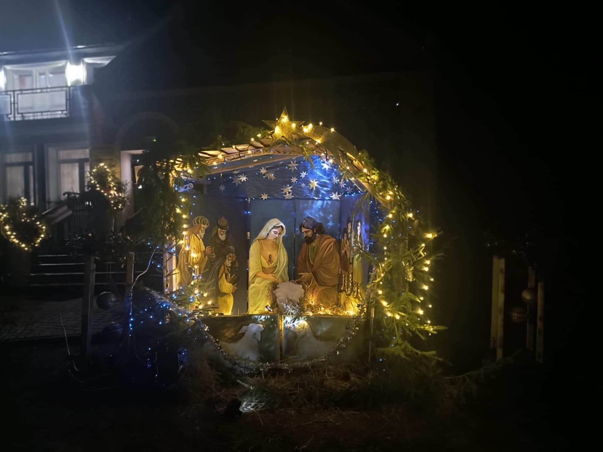 Najpiękniejsze iluminacje świąteczne w Gminie Cieszanów - I miejsce Dzienny Dom „Senior+” w Chotylubiu