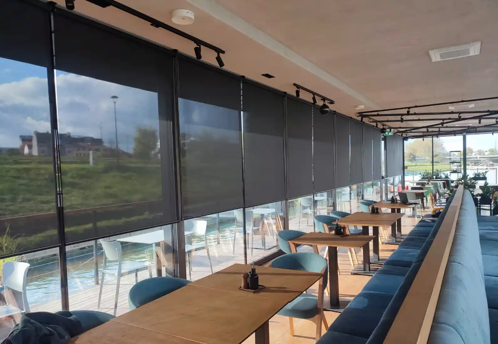 Dlaczego warto zainwestować w rolety na wymiar?