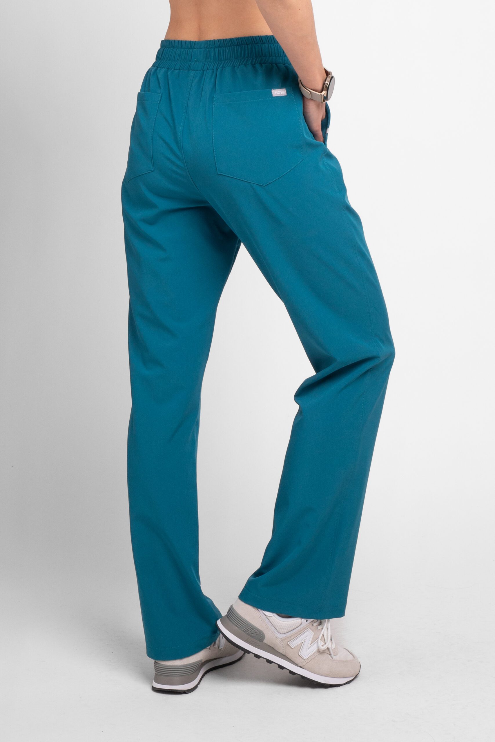 Spodnie medyczne Activ Pro – wygoda i styl w pracy