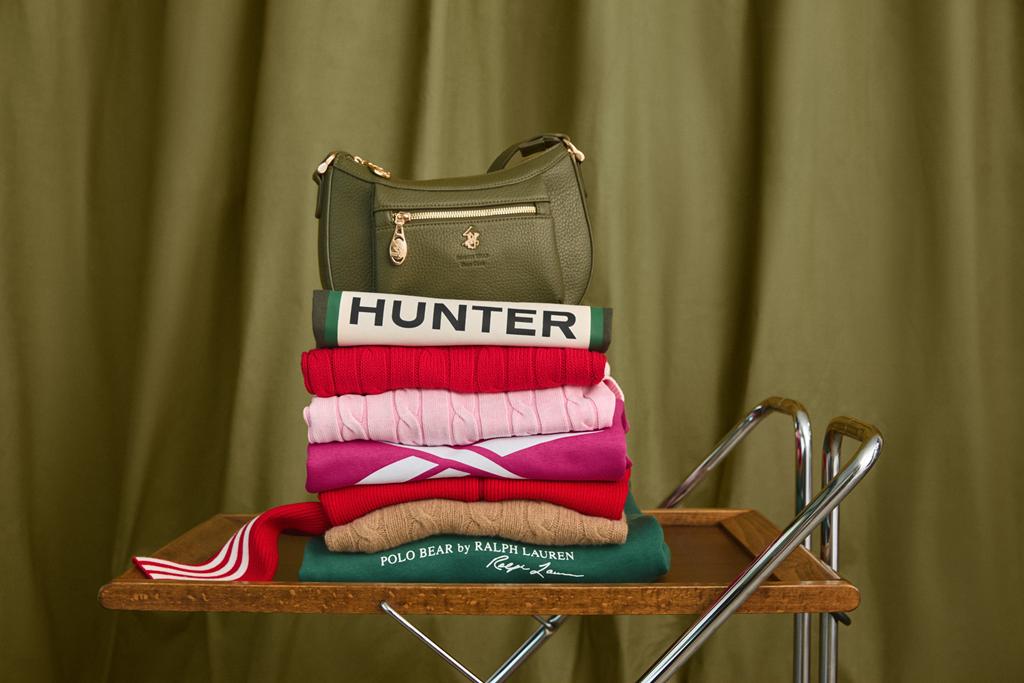 Torebki damskie, które odmienią każdą stylizację – co nosić w tym sezonie?